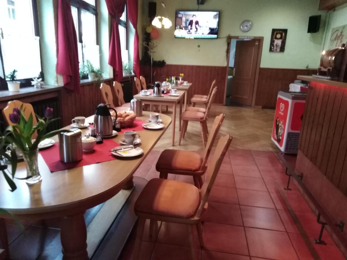 Pension Thuringer Hof ซีเกนรึค ภายนอก รูปภาพ