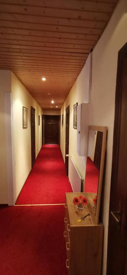 Pension Thuringer Hof ซีเกนรึค ภายนอก รูปภาพ